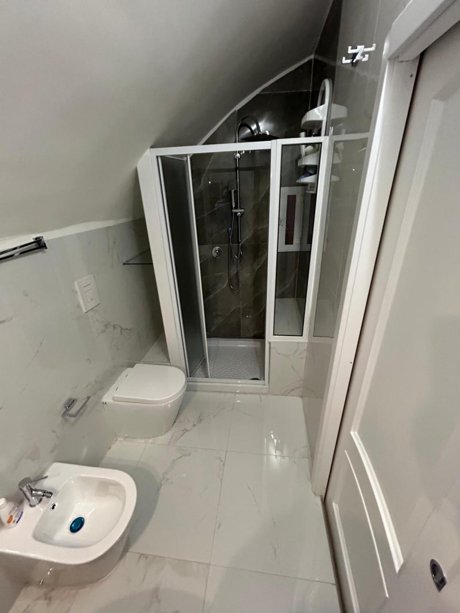 Brother'S 50 Apartman Nápoly Kültér fotó
