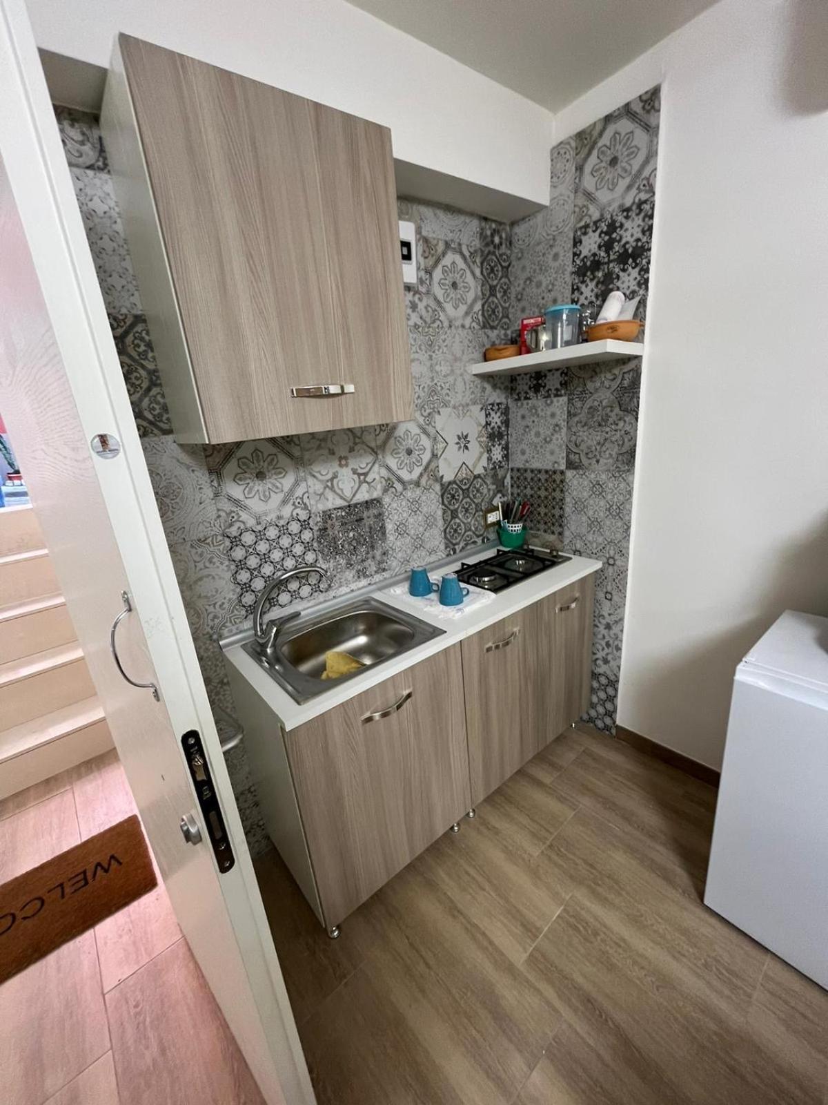 Brother'S 50 Apartman Nápoly Kültér fotó