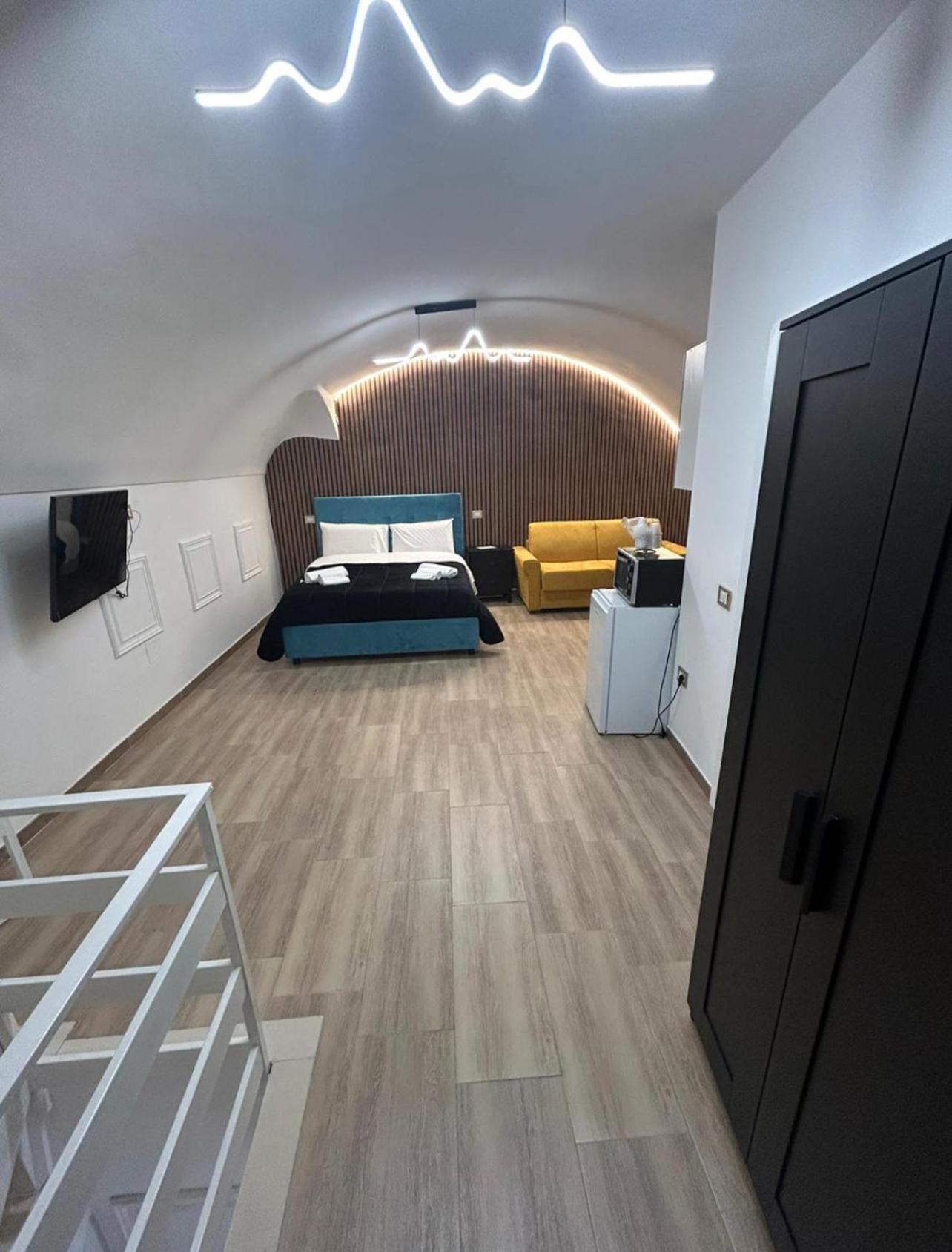 Brother'S 50 Apartman Nápoly Kültér fotó