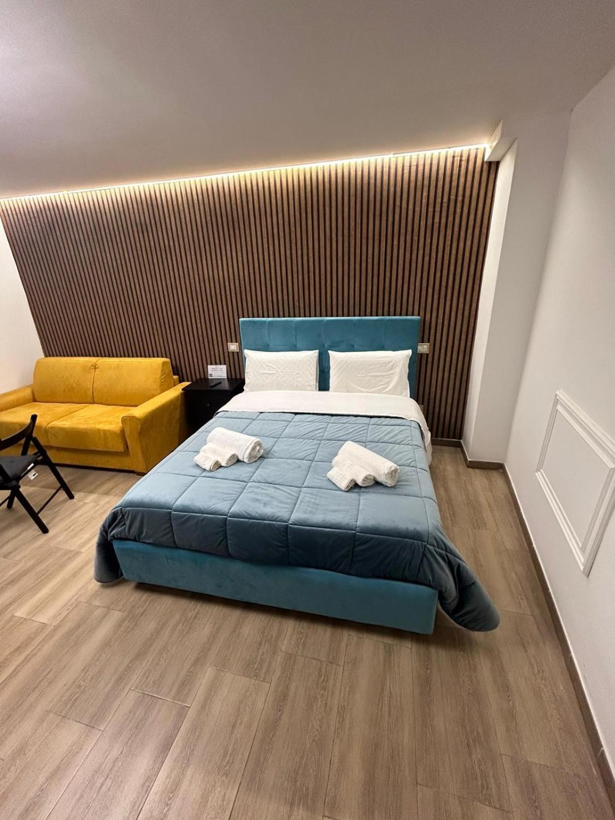Brother'S 50 Apartman Nápoly Kültér fotó